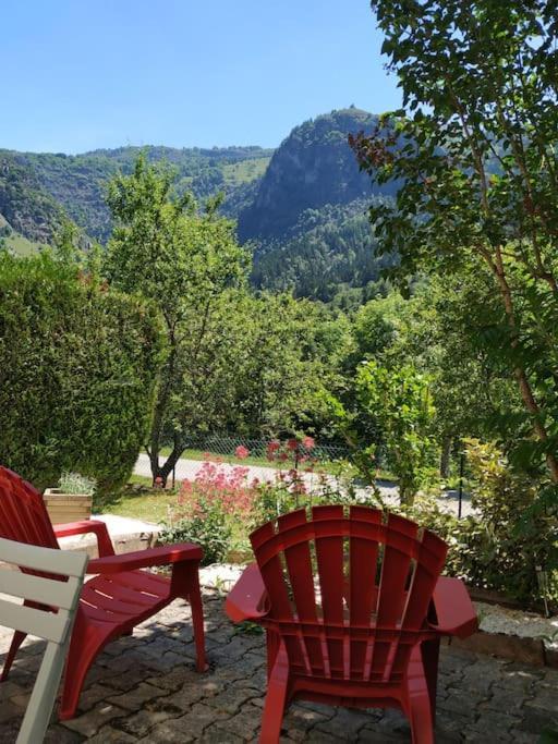 Appartement Rez De Jardin Montee De L'Alpe D'Huez La Garde  エクステリア 写真