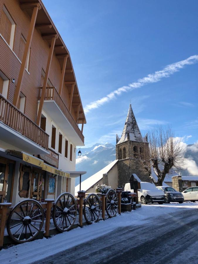 Appartement Rez De Jardin Montee De L'Alpe D'Huez La Garde  エクステリア 写真