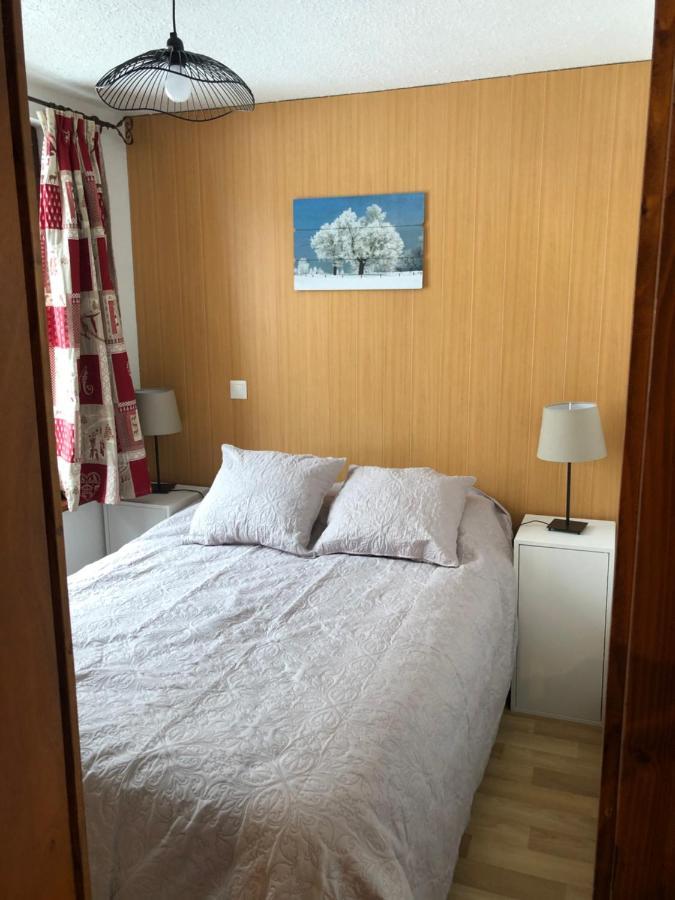 Appartement Rez De Jardin Montee De L'Alpe D'Huez La Garde  エクステリア 写真